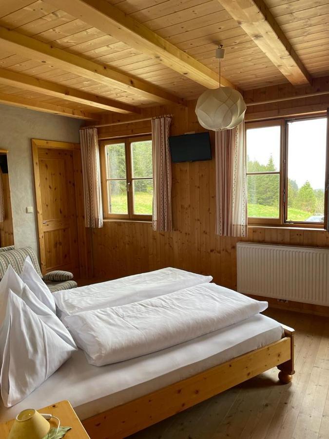 Отель Edelweisshuette Фунес Экстерьер фото
